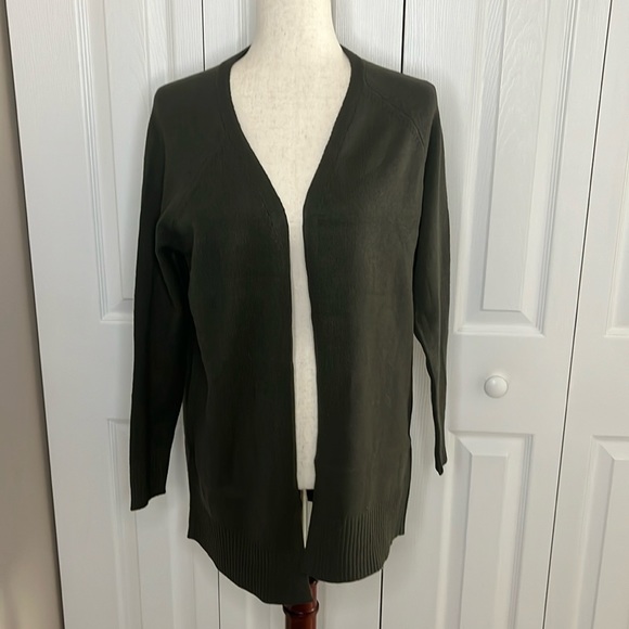 Sweet Romeo Skull Back Open Cardigan - Picture 3 of 10